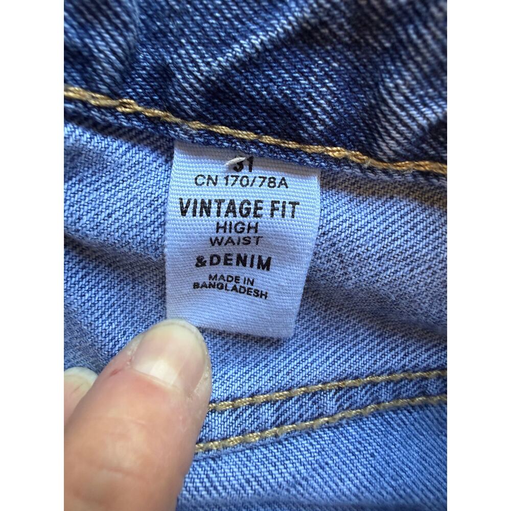 H&M Vintage Fit High Waisted Button Fly Silver Studded Denim Jeans Size 31 - Picture 6 of 11